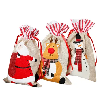 2021 Christmas New Candy Bag Small Floral Embroidery Storage Bag Souvenir Bag for Candy Snacks Christmas Storage Bag
2021 Christmas New Candy Bag Small Floral Embroidery Storage Bag Souvenir Bag for Candy Snacks Christmas Storage Bag