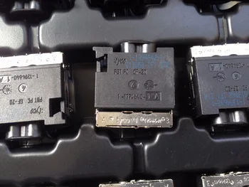 free ship TY CO PBT GF-20 1-1394640-1 MOST optical fiber POF connector for Amplifier BOSCH car audio
free ship TY CO PBT GF-20 1-1394640-1 MOST optical fiber POF connector for Amplifier BOSCH car audio