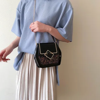 2020 summer new female bag sequin chain small square bag wild shoulder messenger bag wholesale women leather handbags 
2020 summer new female bag sequin chain small square bag wild shoulder messenger bag wholesale women leather handbags