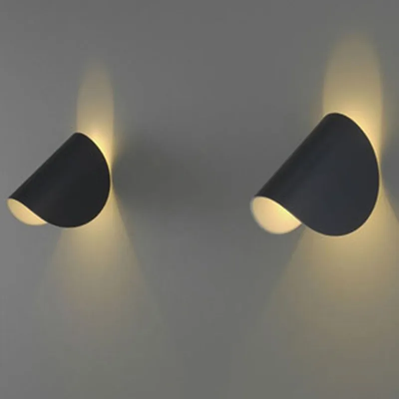 Простой Современный Креативный индивидуальный настенный светильник в скандинавском стиле для гостиной, коридора, спальни, кабинета, вращающийся прикроватный настенный светильник 
Простой Современный Креативный индивидуальный настенный светильник в скандинавском стиле для гостиной, коридора, спальни, кабинета, вращающийся прикроватный настенный светильник