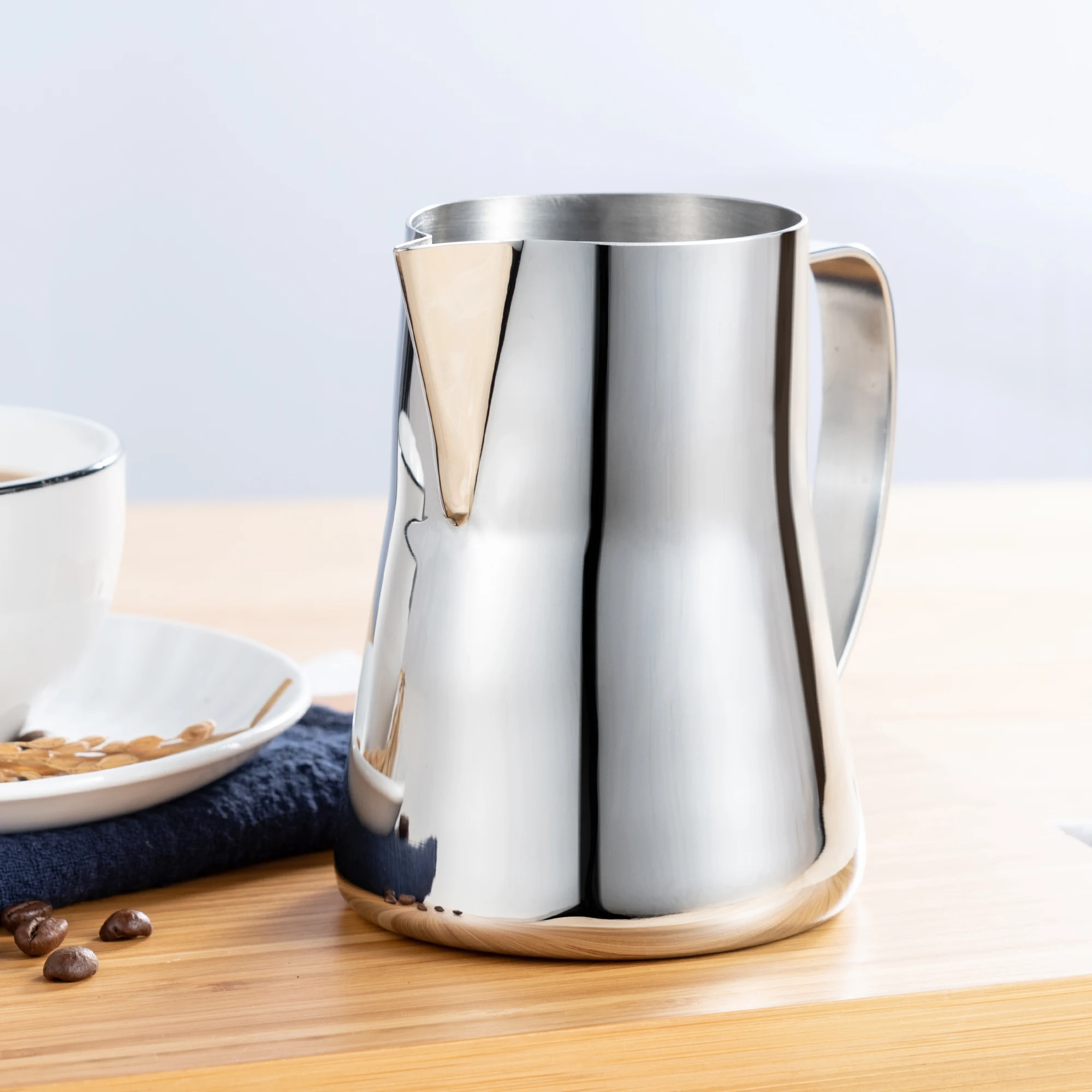 Stainless Steel 20oz 600ml Milk Frothing Pitcher Milk Jug Professio Espresso Coffee Barista Latte Cappuccino Milk Cream Cups
Stainless Steel 20oz 600ml Milk Frothing Pitcher Milk Jug Professio Espresso Coffee Barista Latte Cappuccino Milk Cream Cups