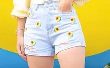 Dave&Di mom denim high street cartoon bow embroidery ball embroidery high waist washed hole denim shorts women plus size
Dave&Di mom denim high street cartoon bow embroidery ball embroidery high waist washed hole denim shorts women plus size