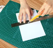 A3 Pvc Cutting Board Mat Patchwork Mat Cutting Mat Patchwork Tool Manual Diy Tool Double-sided Self-healing Engraving Version
A3 Pvc Cutting Board Mat Patchwork Mat Cutting Mat Patchwork Tool Manual Diy Tool Double-sided Self-healing Engraving Version