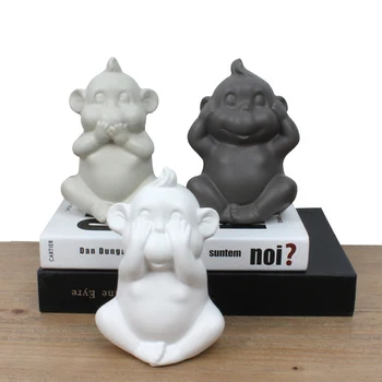 CUTE WISDOM MONKEY FIGURINE DECORATION MATTE CERAMIC ANIMALS THREE WISE MONKEYS ART SCULPTURE LIVING ROOM OFFICE ORNAMENTS R729 
CUTE WISDOM MONKEY FIGURINE DECORATION MATTE CERAMIC ANIMALS THREE WISE MONKEYS ART SCULPTURE LIVING ROOM OFFICE ORNAMENTS R729