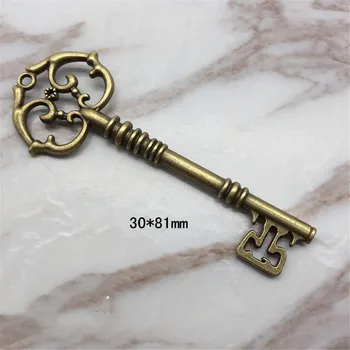 Classic Vintage Key Design Wedding Gifts for Guests Fashion Necklace Pendant Hollow Out Bronze Key DIY Accessories Small Gifts
Classic Vintage Key Design Wedding Gifts for Guests Fashion Necklace Pendant Hollow Out Bronze Key DIY Accessories Small Gifts