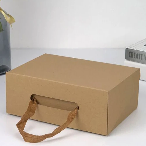 DIY Printing Logo Gift Box Shoe/Clothing Packaging With Rope Handle Customized Brand Trademark Paper Box
DIY Printing Logo Gift Box Shoe/Clothing Packaging With Rope Handle Customized Brand Trademark Paper Box