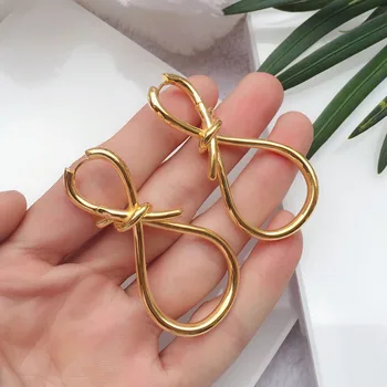 Baoyocn June New 925 Sterling Silver Yellow Gold Color Toi Et Moi Earrings Women 8-shaped Knotted Metal Earrings Fashion Jewelry
Baoyocn June New 925 Sterling Silver Yellow Gold Color Toi Et Moi Earrings Women 8-shaped Knotted Metal Earrings Fashion Jewelry