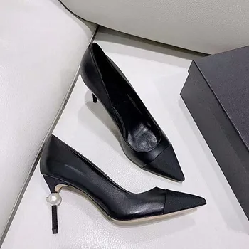 2020 new European and American small fragrance style wild wild high-heeled pearl shallow mouth stiletto sexy women's single shoe
2020 new European and American small fragrance style wild wild high-heeled pearl shallow mouth stiletto sexy women's single shoe