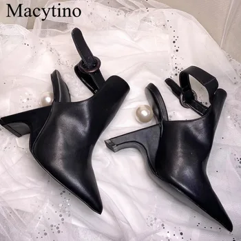 Spring and summer ladies pointed boots 2020 new black leather pearl embellished bevel high heel boots ladies ankle boots
Spring and summer ladies pointed boots 2020 new black leather pearl embellished bevel high heel boots ladies ankle boots