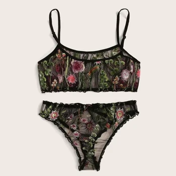 New Fashion bra set Women's sexy Embroidery lingerie Wire free transparent lingerie Embroidered Mesh Sheer Lingerie Set
New Fashion bra set Women's sexy Embroidery lingerie Wire free transparent lingerie Embroidered Mesh Sheer Lingerie Set