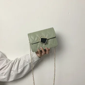 2020 new female bag foreign style small bag Korean version shoulder messenger bag fashion diamond small square bag wholesale
2020 new female bag foreign style small bag Korean version shoulder messenger bag fashion diamond small square bag wholesale