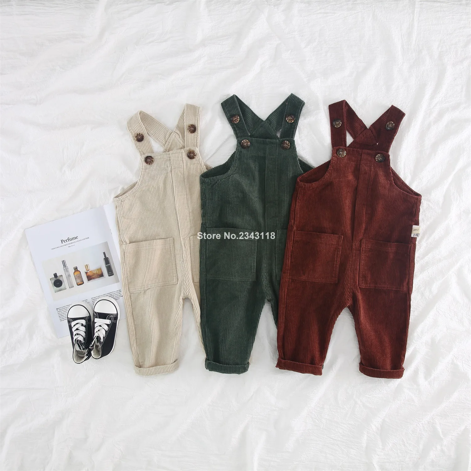 Autumn Winter Infant Kids Corduroy Solid Color Overalls 0-4 Years Baby Girls Boys 100% Cotton Suspender Trousers Bib Pants
Autumn Winter Infant Kids Corduroy Solid Color Overalls 0-4 Years Baby Girls Boys 100% Cotton Suspender Trousers Bib Pants