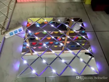 60CMX60CM Luxury Fantasy Crystal Wedding Mirror Carpet Aisle Runner T Station Stage Decoration LED Carpets New Arrival 
60CMX60CM Luxury Fantasy Crystal Wedding Mirror Carpet Aisle Runner T Station Stage Decoration LED Carpets New Arrival