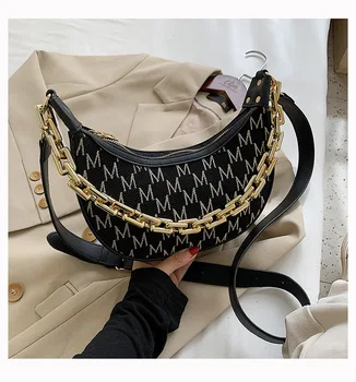 Square Crossbody bag 2020 Fashion New High quality PU Leather Women's Designer Handbag Chain Shoulder Messenger Bag
Square Crossbody bag 2020 Fashion New High quality PU Leather Women's Designer Handbag Chain Shoulder Messenger Bag