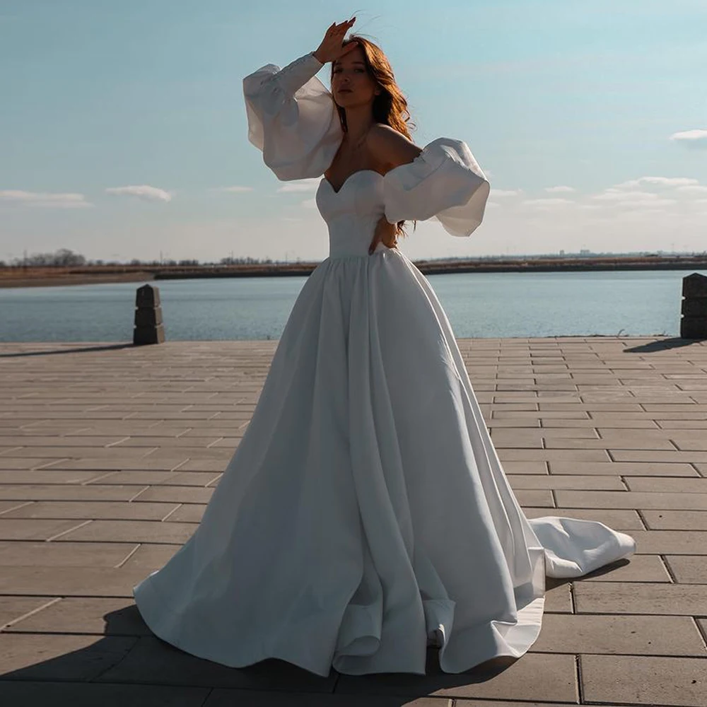 Фото Съемные пышные рукава трапециевидные атласные свадебные платья 2022 с открытыми