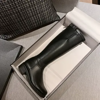 Genuine Leather Riding Boots Woman Antumn Winter knee high Boots Party Basic Shoes Woman rouned Toe High Boots size 41 42 43
Genuine Leather Riding Boots Woman Antumn Winter knee high Boots Party Basic Shoes Woman rouned Toe High Boots size 41 42 43
