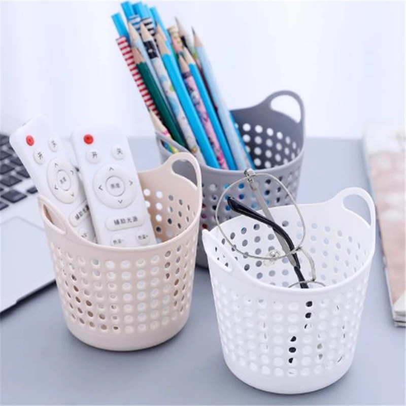 1 Pcs Creative Hollow Office Desktop Storage Box Pen Holder Mini Student Desktop Storage Basket Wholesale Debris Storage Basket
1 Pcs Creative Hollow Office Desktop Storage Box Pen Holder Mini Student Desktop Storage Basket Wholesale Debris Storage Basket