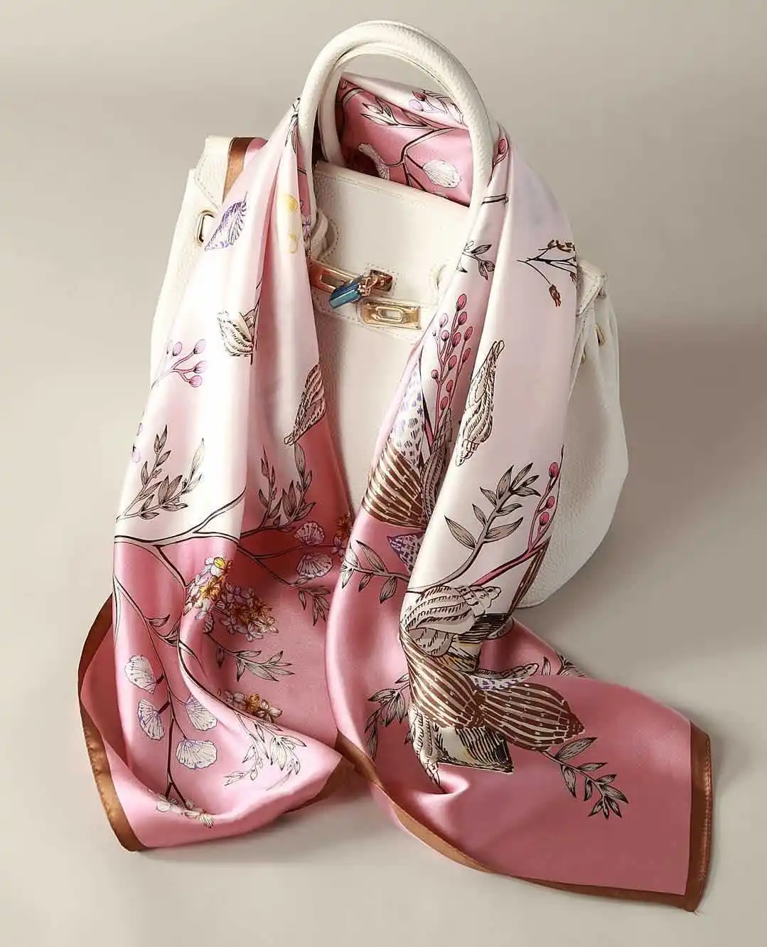 100% Silk Scarf Women's 90X90 Middle And Large-Kerchief 2019 New Style Printed Classic Shawl Silk Kerchief
100% Silk Scarf Women's 90X90 Middle And Large-Kerchief 2019 New Style Printed Classic Shawl Silk Kerchief