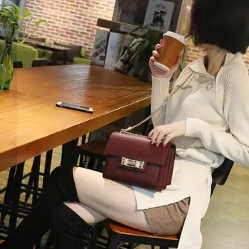 2019 new fashion simple and versatile single shoulder cross body accordion bagAAA305
2019 new fashion simple and versatile single shoulder cross body accordion bagAAA305