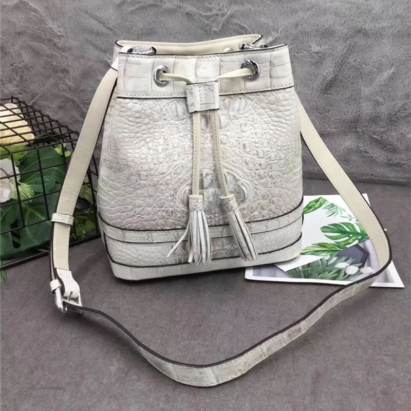 Authentic Crocodile Skin Drawstring Closure Dark Green Women Bucket Purse Alligator Leather Lady Small Tassel Shoulder Bag
Authentic Crocodile Skin Drawstring Closure Dark Green Women Bucket Purse Alligator Leather Lady Small Tassel Shoulder Bag