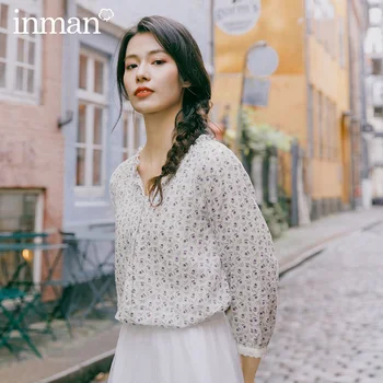 INMAN 2020 Spring New Arrival Literary Cotton V-neck Shivering Embroidered Half Sleeve Blouse
INMAN 2020 Spring New Arrival Literary Cotton V-neck Shivering Embroidered Half Sleeve Blouse