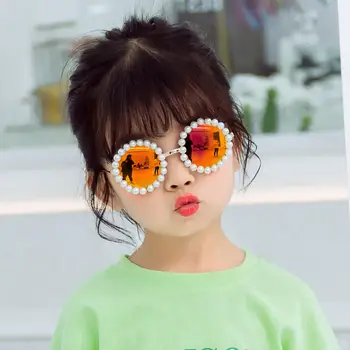 New Flower Kids Sunglasses Small Round Handmade Diamond pearl Eyewear 2020 Summer Beach Eyewear Children Party Eyeglasses Gafas 
New Flower Kids Sunglasses Small Round Handmade Diamond pearl Eyewear 2020 Summer Beach Eyewear Children Party Eyeglasses Gafas