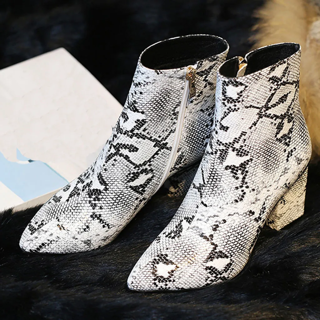 SAGACE 2019 New snake pattern women boots round head wedges shoes thick with boots short ladies Western ankle boots for women
SAGACE 2019 New snake pattern women boots round head wedges shoes thick with boots short ladies Western ankle boots for women