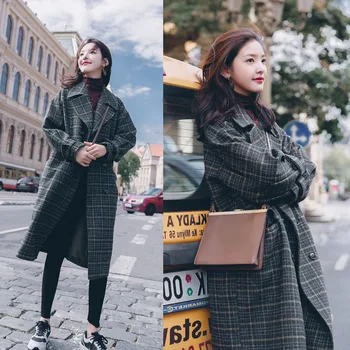 2020 autumn and winter new Korean version of the long section of the plaid woolen coat female students loose woolen coat tide
2020 autumn and winter new Korean version of the long section of the plaid woolen coat female students loose woolen coat tide