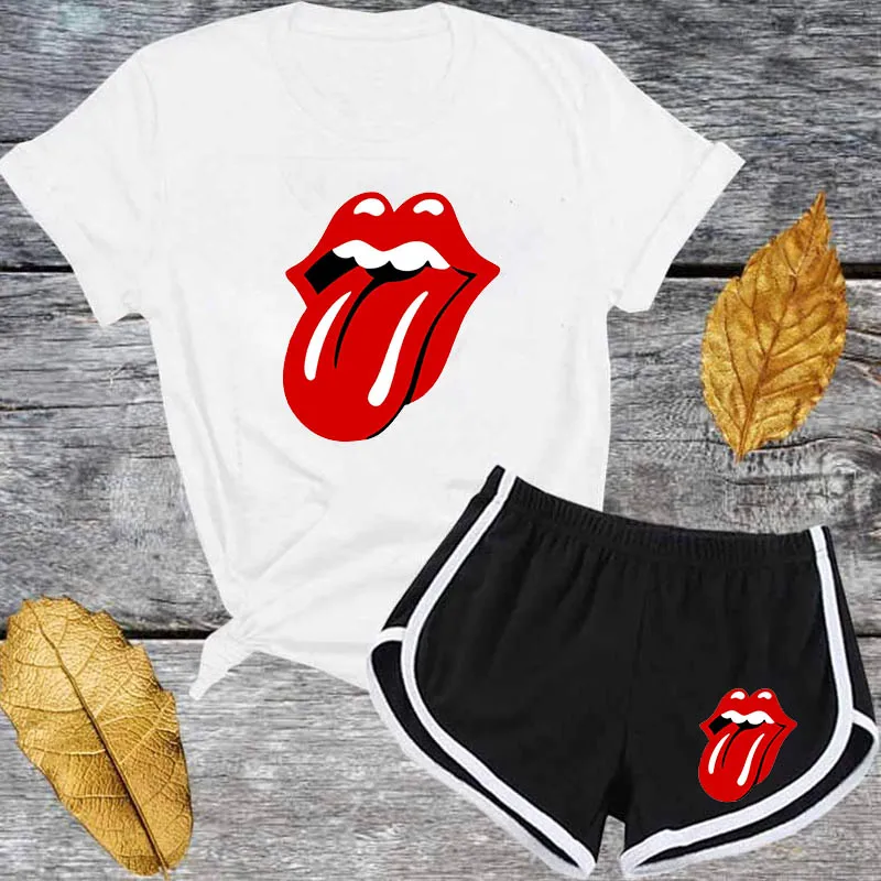 2020 Summer letters PINK red lips printing two-piece loose suit T-shirt stitching color comfortable sports shorts two-piece suit
2020 Summer letters PINK red lips printing two-piece loose suit T-shirt stitching color comfortable sports shorts two-piece suit