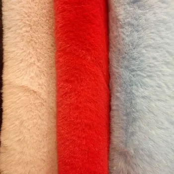 Polyester warp-knitted rabbit-like fur fabric, plush, hair length 10mm, 700 grams, toy fashion decoration fabric
Polyester warp-knitted rabbit-like fur fabric, plush, hair length 10mm, 700 grams, toy fashion decoration fabric