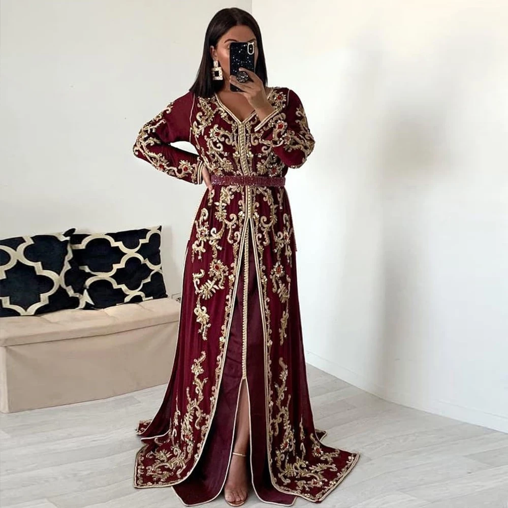 Bbonlinedress Moroccan Caftan Evening Dresses Beads Hand Work Muslim Evening Dress Arabic Abaya Formal Dress robe de soiree 
Bbonlinedress Moroccan Caftan Evening Dresses Beads Hand Work Muslim Evening Dress Arabic Abaya Formal Dress robe de soiree