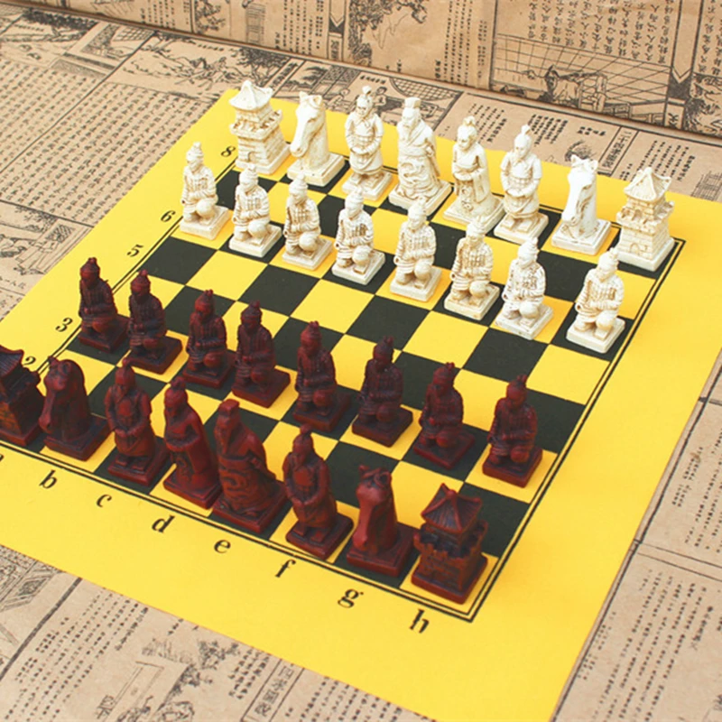 New Antique Chess Set Leather Chessboard Exquisite Resin Simulation Chess Pieces Character modeling table games Chess
New Antique Chess Set Leather Chessboard Exquisite Resin Simulation Chess Pieces Character modeling table games Chess