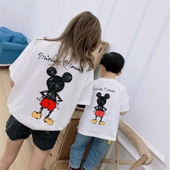 Mommy and Me Summer T-Shirt 2020 New Short-Sleeve Mother Daughter Son Mickey Cartoon Print Tops for Family Matching Clothes 
Mommy and Me Summer T-Shirt 2020 New Short-Sleeve Mother Daughter Son Mickey Cartoon Print Tops for Family Matching Clothes