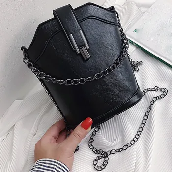 Women Shoulder Bags 2020 Summer Pu Leather Messenger bag Handbag Chain Solid Color Large Capacity Female Bags
Women Shoulder Bags 2020 Summer Pu Leather Messenger bag Handbag Chain Solid Color Large Capacity Female Bags