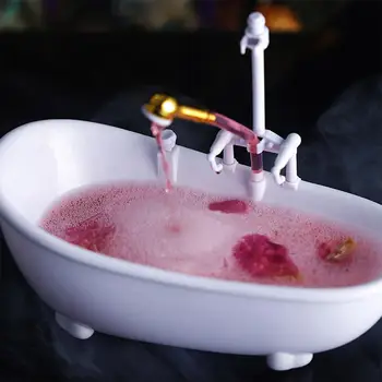 Fun Creative Bathtub Shower Electric Water Spray Cocktail Cup Milk Shake Cold Drink Glass Milkshake Art Container Beverage Mug
Fun Creative Bathtub Shower Electric Water Spray Cocktail Cup Milk Shake Cold Drink Glass Milkshake Art Container Beverage Mug