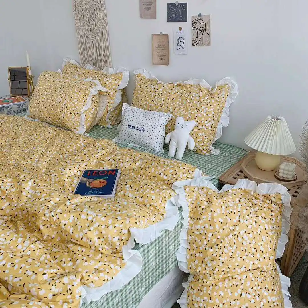Evich 100% cotton three-piece set four-piece set Princess flounced design hipster flower four-season pure cotton quilt set
Evich 100% cotton three-piece set four-piece set Princess flounced design hipster flower four-season pure cotton quilt set