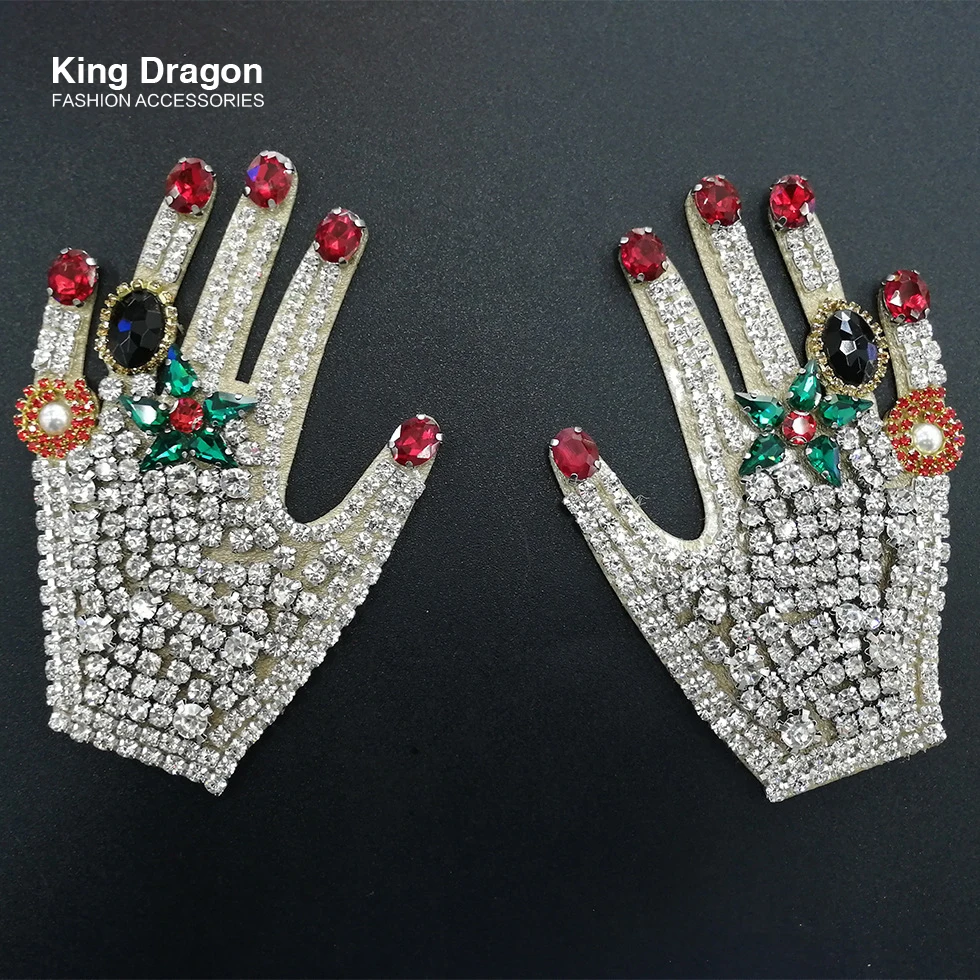 Новое поступление Стекло бисером стразы аппликация на руку Патчи для сумок или джинсы швейные принадлежности Декоративные знак KD618
Новое поступление Стекло бисером стразы аппликация на руку Патчи для сумок или джинсы швейные принадлежности Декоративные знак KD618