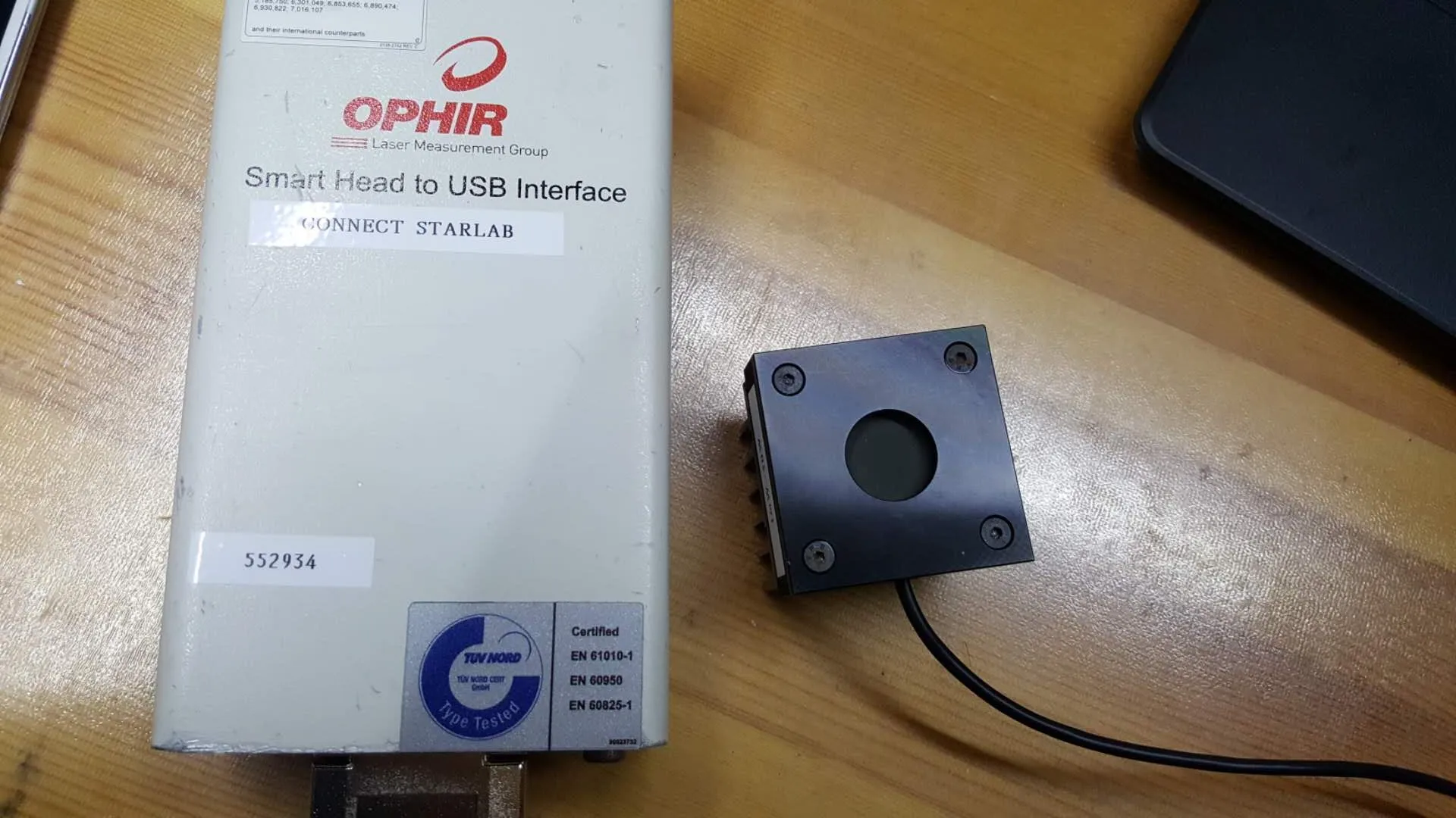 Imported Laser Power Meter USBI Transfer Card 100C-A Probe with STARLAB Uses 30W Range
Imported Laser Power Meter USBI Transfer Card 100C-A Probe with STARLAB Uses 30W Range