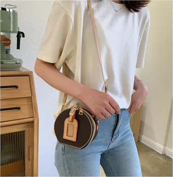 Summer explosion models 2020 new female belt tag single shoulder diagonal bag fashion waist bag
Summer explosion models 2020 new female belt tag single shoulder diagonal bag fashion waist bag