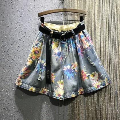 Printed Denim Shorts Women's Spring and Summer New European Elastic High Waist Loose Wide Leg Pants Large Size Jean Shorts Femme
Printed Denim Shorts Women's Spring and Summer New European Elastic High Waist Loose Wide Leg Pants Large Size Jean Shorts Femme