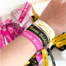 Noiva para ser despedida de solteira festa de dama de honra pulseira equipe noiva tribo mão banda galinha noite casamento supplie decoração identificationmark(China)