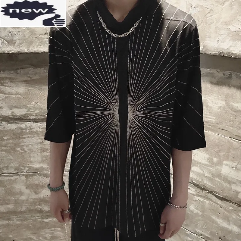 Fashion Men Turtleneck Tops Loose Fit Cotton T-Shirt Gothic Embroidery Striped Tees Personality Summer Mens Casual Long T-Shirts
Fashion Men Turtleneck Tops Loose Fit Cotton T-Shirt Gothic Embroidery Striped Tees Personality Summer Mens Casual Long T-Shirts