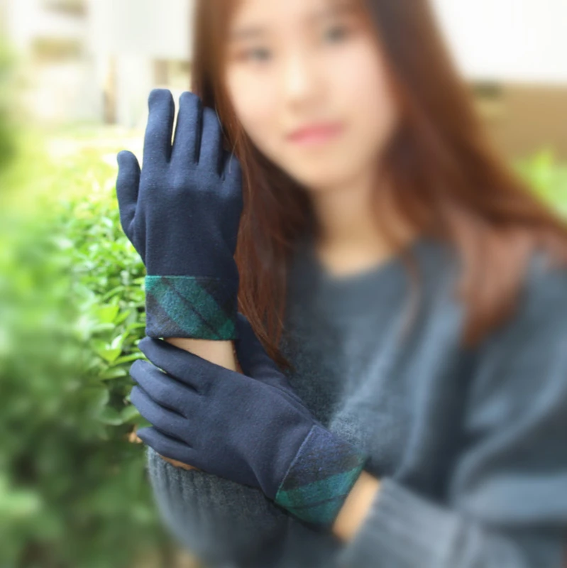 The New Ladies Winter Warm Gloves Can Touch Screen Plus Velvet Thicken Warm Outdoor Sports Riding Cotton Gloves
The New Ladies Winter Warm Gloves Can Touch Screen Plus Velvet Thicken Warm Outdoor Sports Riding Cotton Gloves