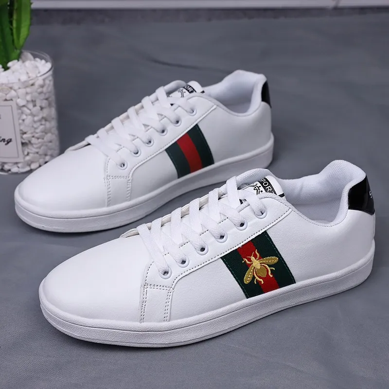 Celebrity Celebrity Style White Shoes Men's Small Bee Embroidered Casual Board Shoes Shoes Versatile Flat Athletic Shoes
Celebrity Celebrity Style White Shoes Men's Small Bee Embroidered Casual Board Shoes Shoes Versatile Flat Athletic Shoes