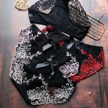 Japanese Embroidery Mesh Cute Girl Sexy Transparent Woman Low Waist Panties Breathable Comfortable Briefs One Size 
Japanese Embroidery Mesh Cute Girl Sexy Transparent Woman Low Waist Panties Breathable Comfortable Briefs One Size