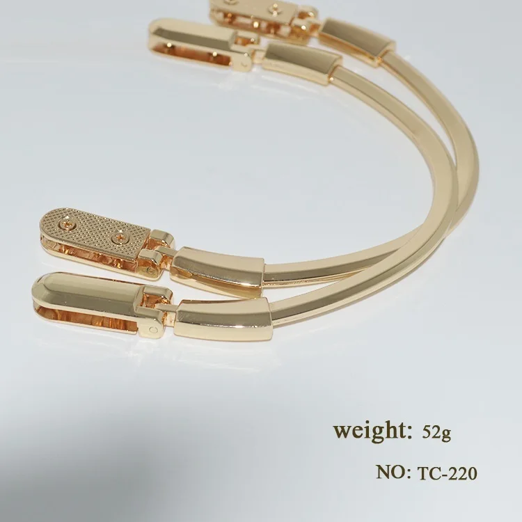 New 10pcs/lot Diy Creative Hand-sewn Handbags Hardware Accessories High-grade Hanging Plated Handles Can Be Attached
New 10pcs/lot Diy Creative Hand-sewn Handbags Hardware Accessories High-grade Hanging Plated Handles Can Be Attached