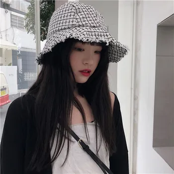 Lady Fashion Elegent Black White Plaid Bucket Hats Caps Women Fall Winter Tassel Fisherman Hat Cap
Lady Fashion Elegent Black White Plaid Bucket Hats Caps Women Fall Winter Tassel Fisherman Hat Cap
