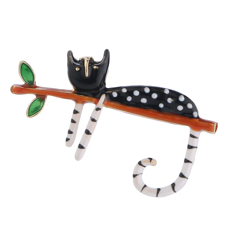 Lazy Cat Sitting On The Tree Enamel Brooches For Women And Men Bouquet Pin 2019 New Fashion Jewelry
Lazy Cat Sitting On The Tree Enamel Brooches For Women And Men Bouquet Pin 2019 New Fashion Jewelry
