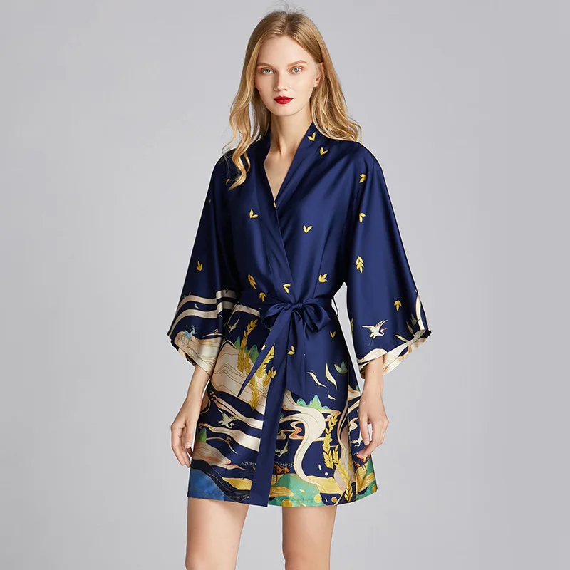 KISBINI Printed Imitation Silk Night-Robe For Women Lady Summer Three Quarter Sleeve Robes 2020 New Fashion Female Sleepwear
KISBINI Printed Imitation Silk Night-Robe For Women Lady Summer Three Quarter Sleeve Robes 2020 New Fashion Female Sleepwear