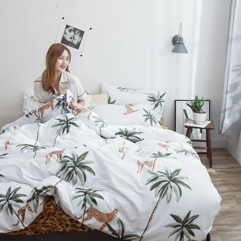 Cotton Denim Quilt Quilt Cover Three-Piece Suit Summer Bedding Dormitory Bed Single
Cotton Denim Quilt Quilt Cover Three-Piece Suit Summer Bedding Dormitory Bed Single